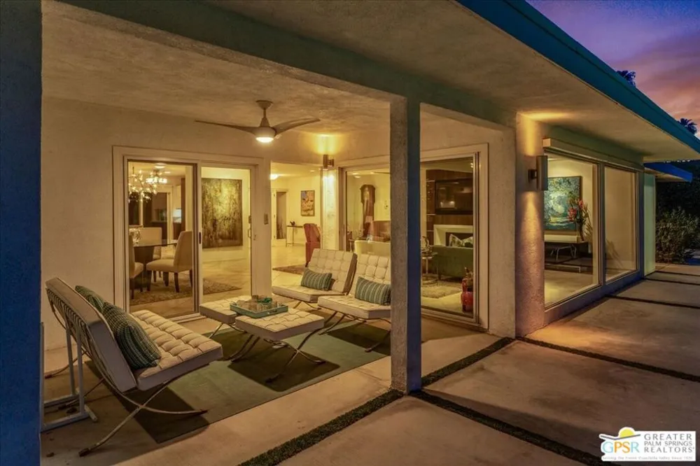 1250 S Paseo De Marcia Palm Springs, CA 92264