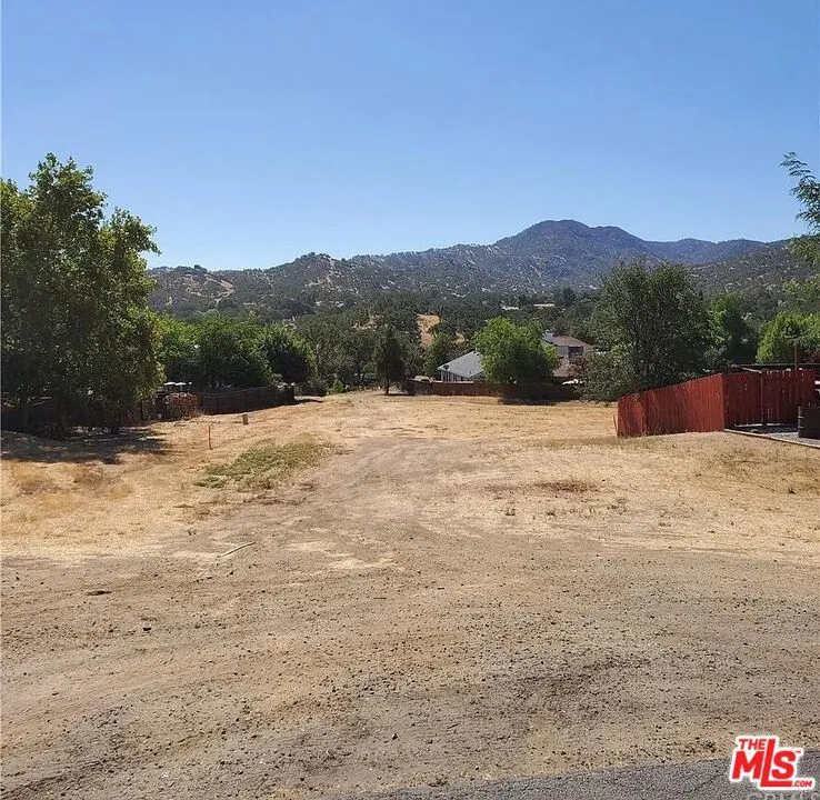 4726 Tumbleweed Way Paso Robles, CA 93446