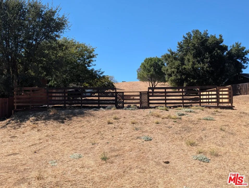 4726 Tumbleweed Way Paso Robles, CA 93446