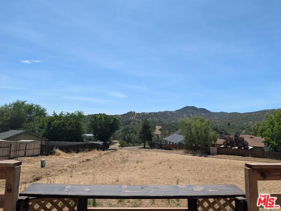 4726 Tumbleweed Way Paso Robles, CA 93446