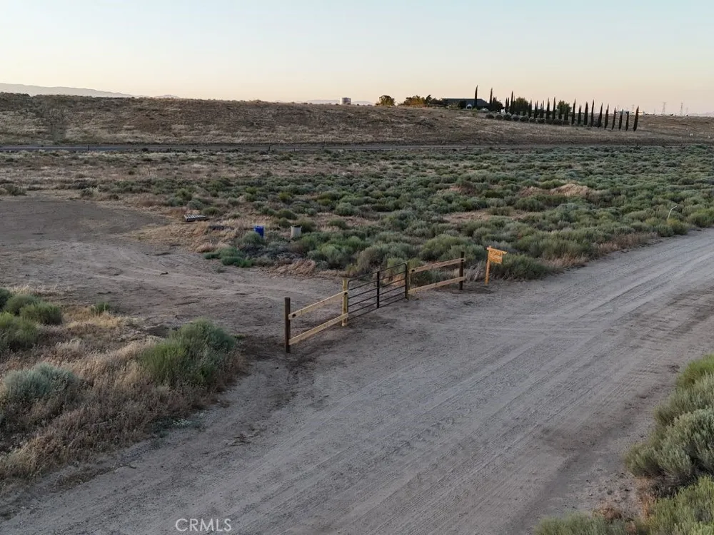 Munz Ranch Del Sur, CA 93536