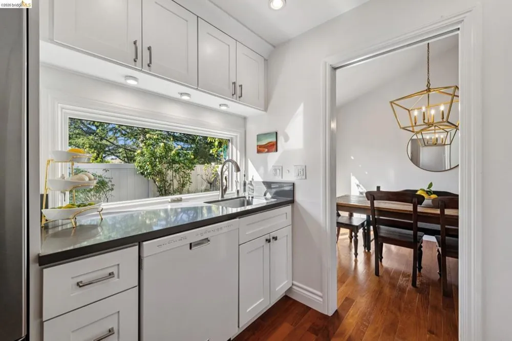 1912 Ascot Dr Moraga, CA 94556