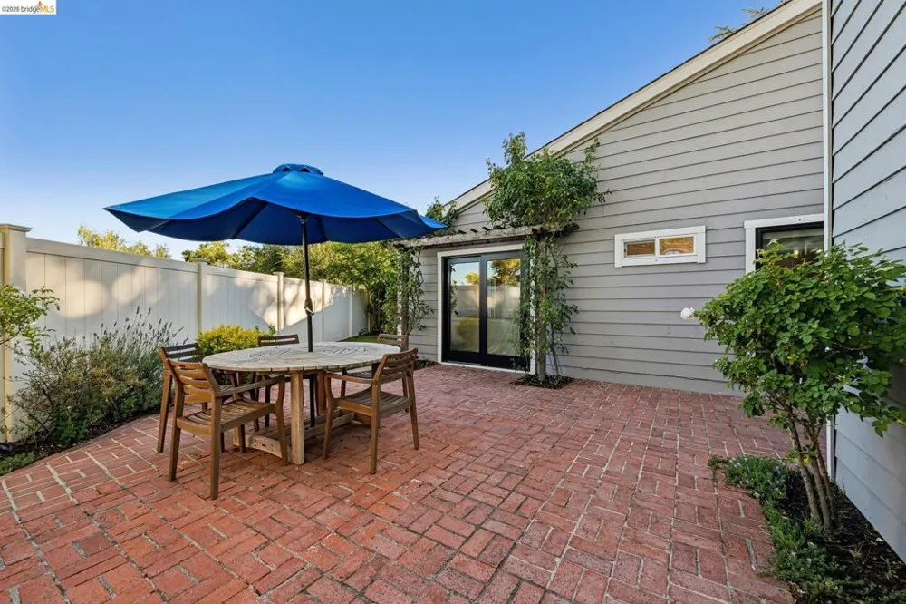 1912 Ascot Dr Moraga, CA 94556
