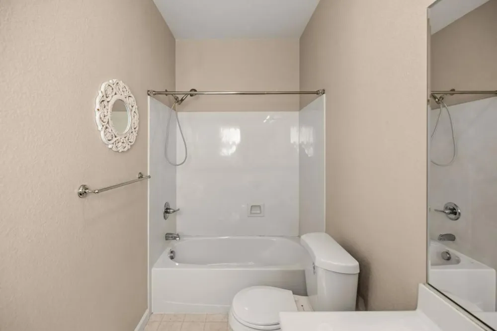 4890 Peninsula Point Drive Seaside, CA 93955