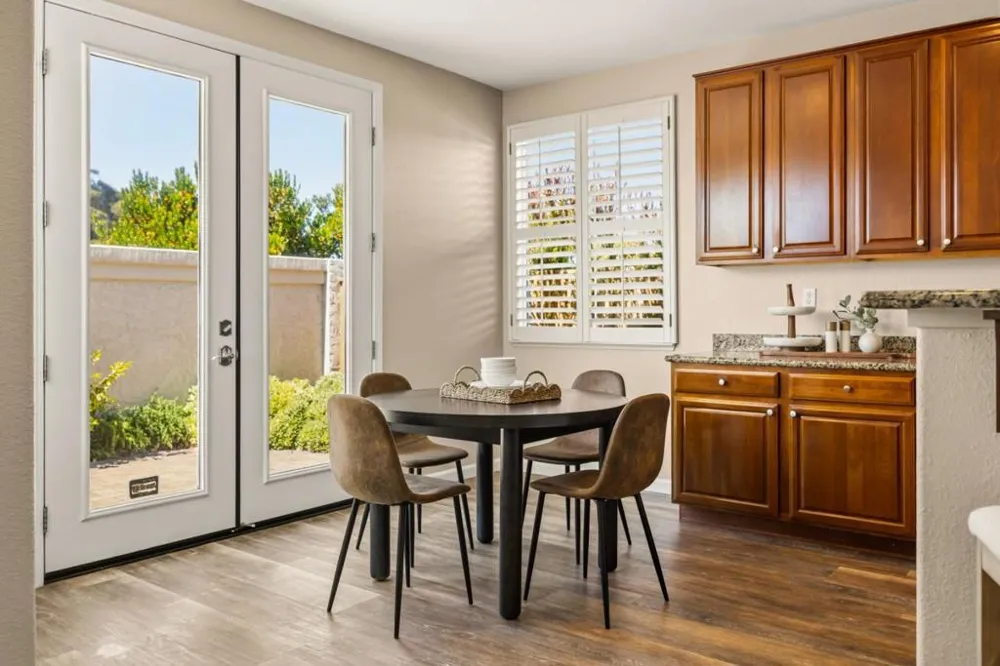 4890 Peninsula Point Drive Seaside, CA 93955