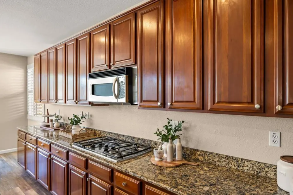 4890 Peninsula Point Drive Seaside, CA 93955