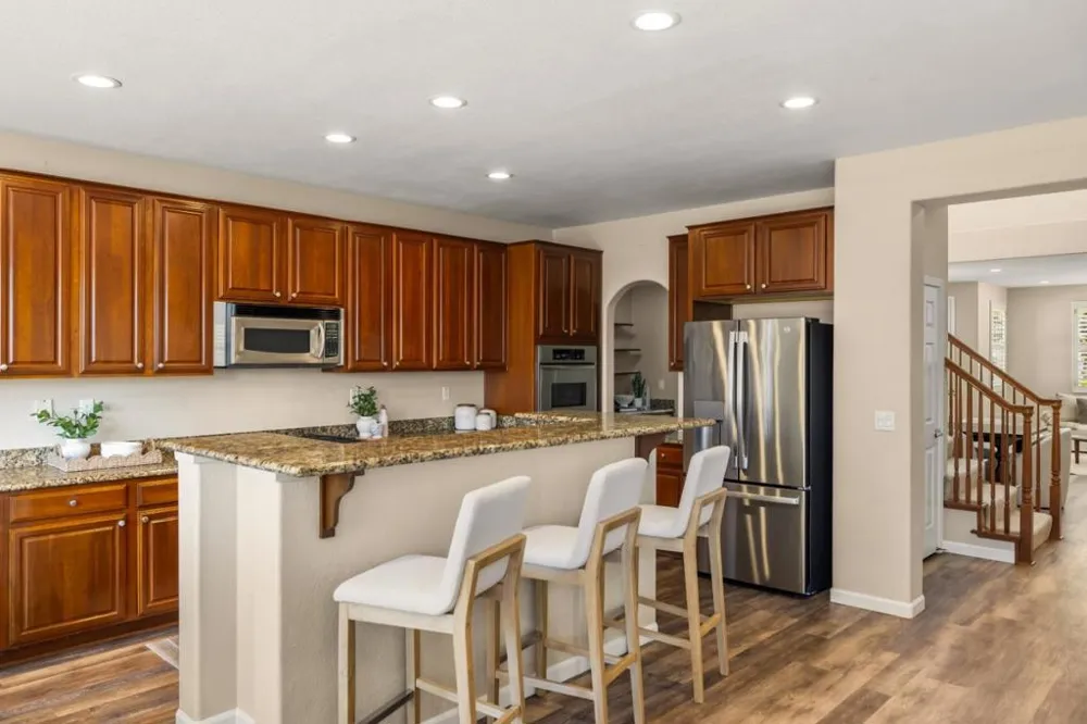 4890 Peninsula Point Drive Seaside, CA 93955