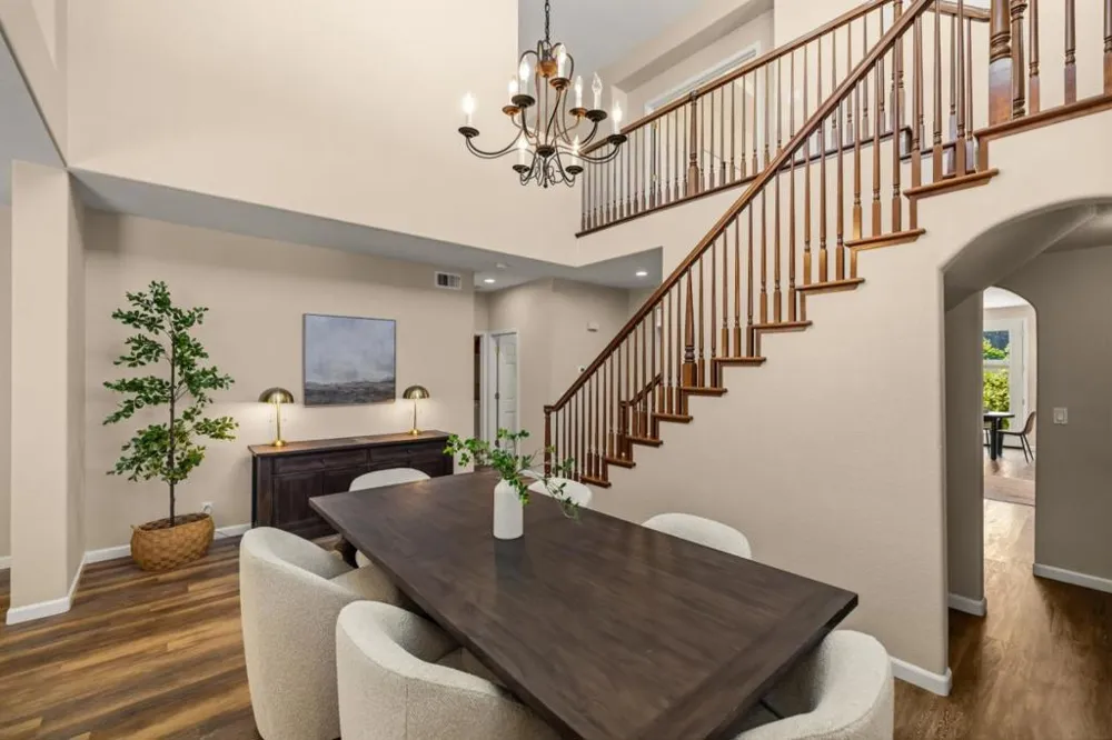 4890 Peninsula Point Drive Seaside, CA 93955