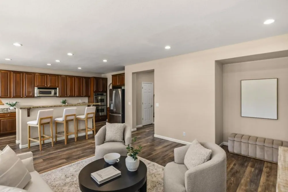 4890 Peninsula Point Drive Seaside, CA 93955