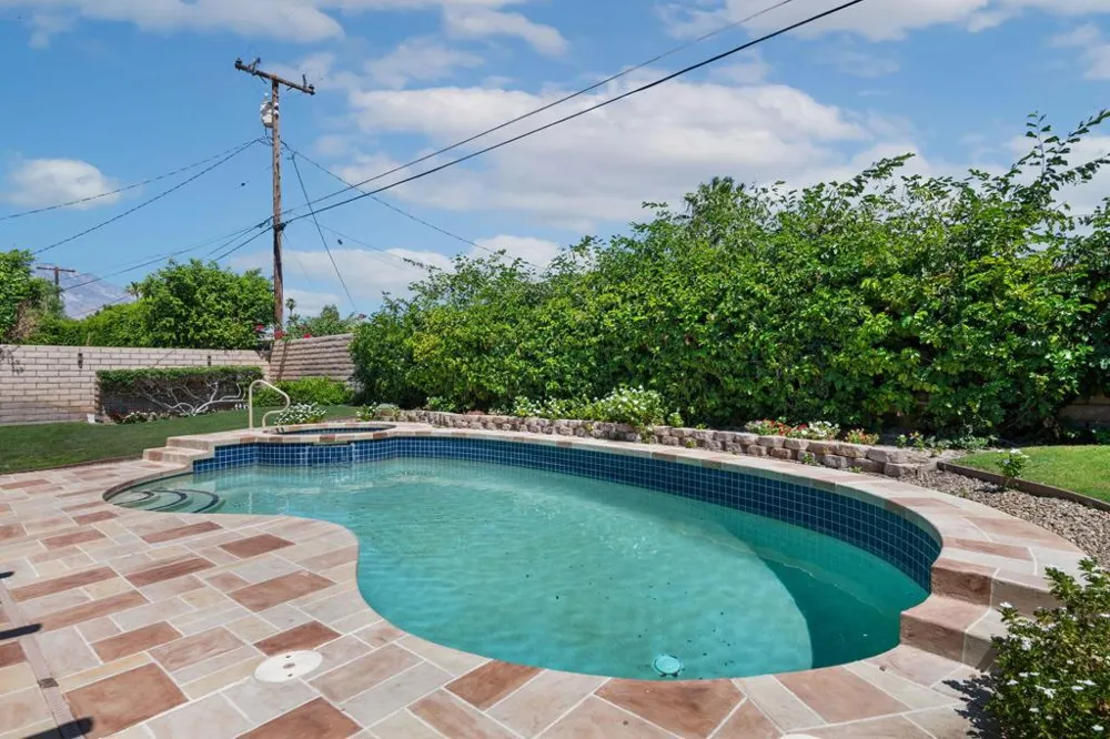 69310 Nilda Drive Cathedral City, CA 92234