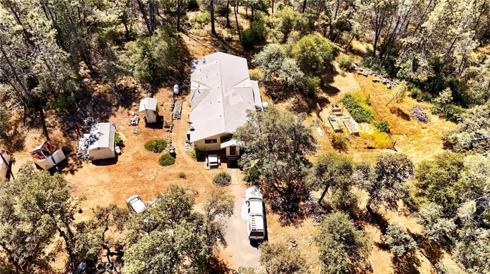 5040 Cougar Lane Georgetown, CA 95634