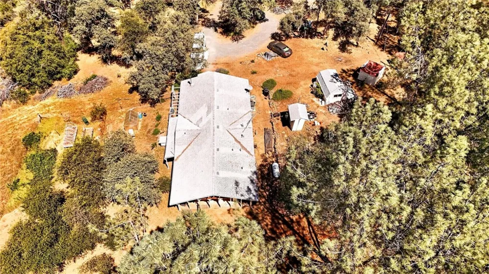 5040 Cougar Lane Georgetown, CA 95634