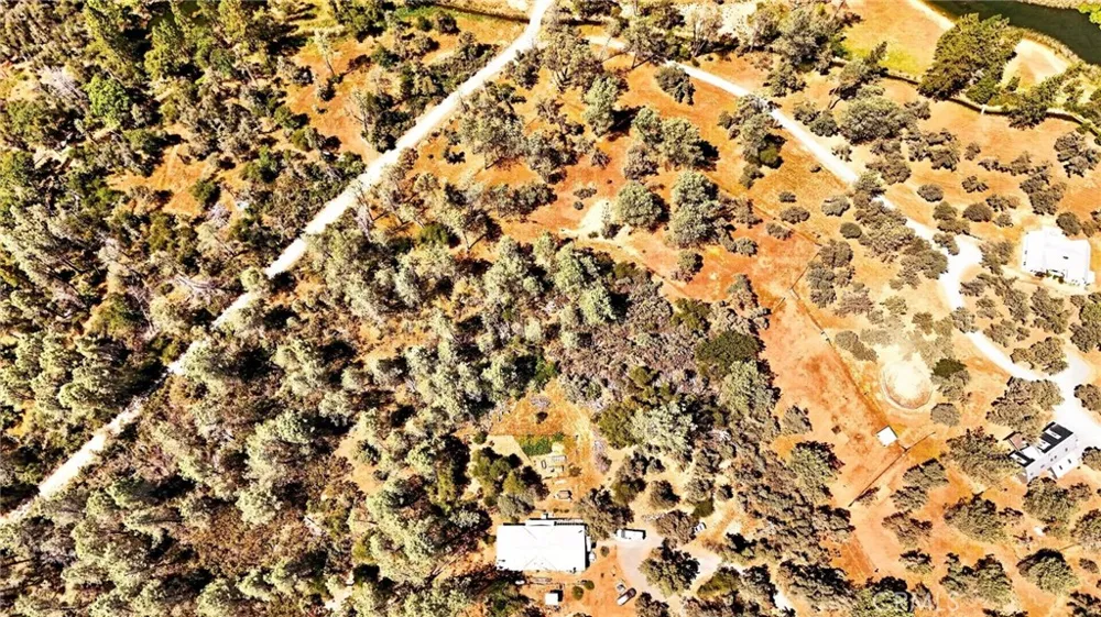 5040 Cougar Lane Georgetown, CA 95634