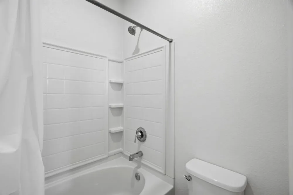 2091 Mint Drive Hollister, CA 95023