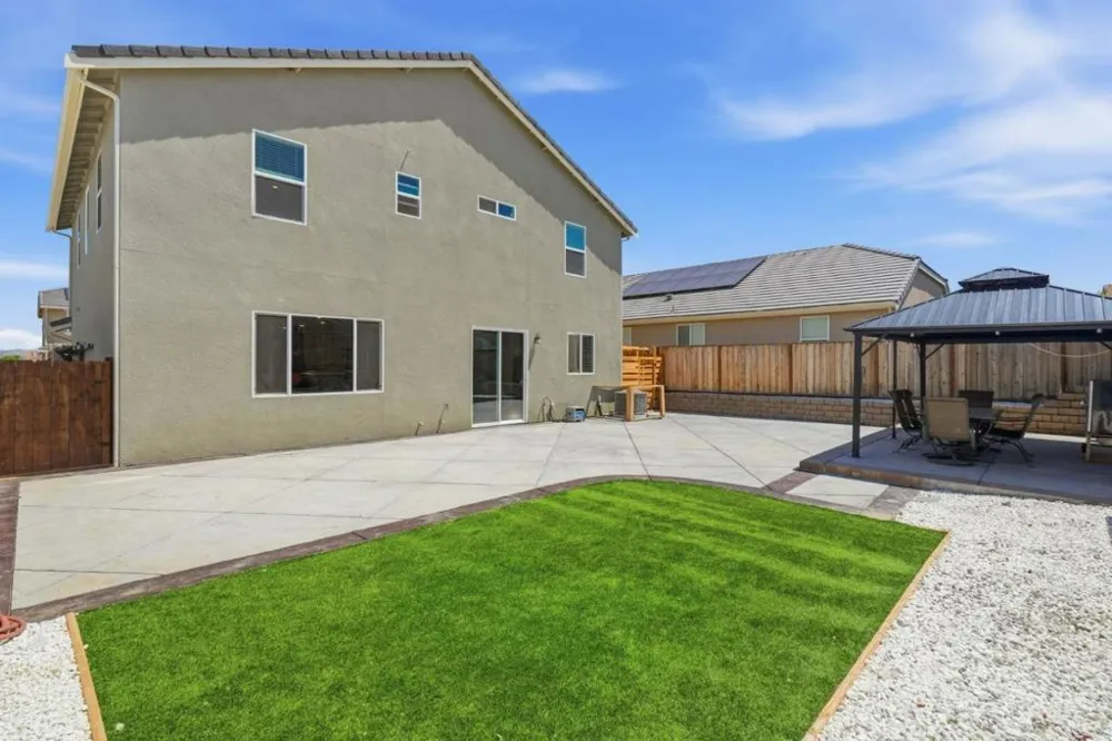 2091 Mint Drive Hollister, CA 95023