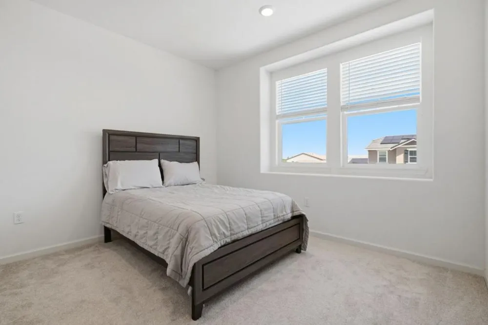 2091 Mint Drive Hollister, CA 95023