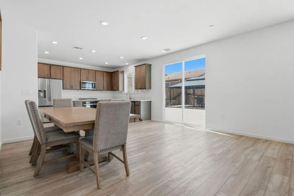 2091 Mint Drive Hollister, CA 95023