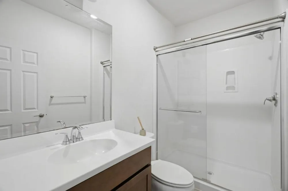 2091 Mint Drive Hollister, CA 95023