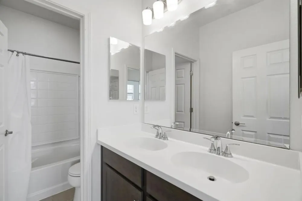 2091 Mint Drive Hollister, CA 95023