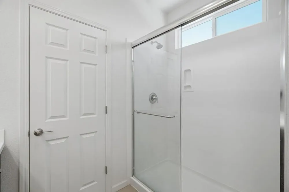 2091 Mint Drive Hollister, CA 95023