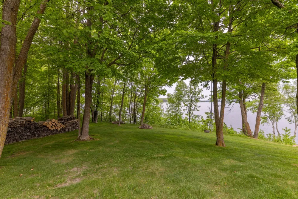 22550 OLD TRAPPER RD Cohasset, MN 55721