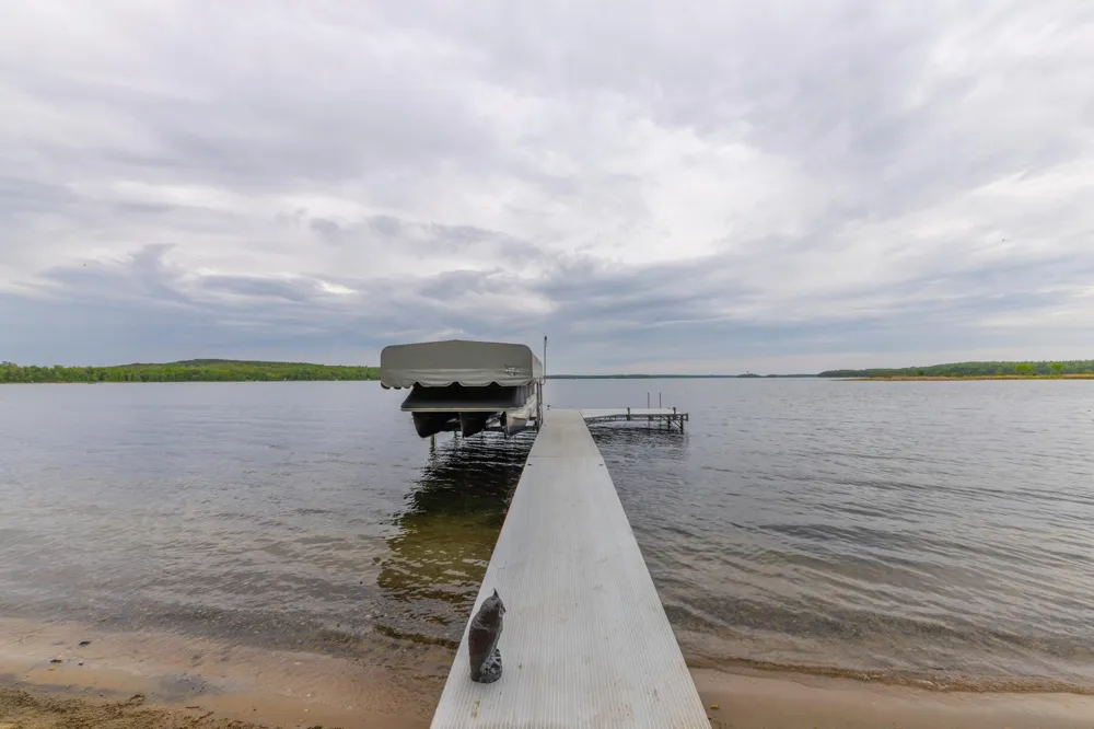 22550 OLD TRAPPER RD Cohasset, MN 55721