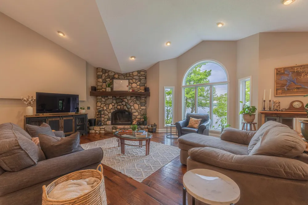 22550 OLD TRAPPER RD Cohasset, MN 55721