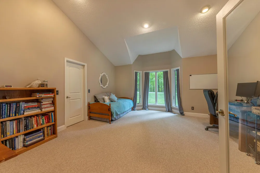 22550 OLD TRAPPER RD Cohasset, MN 55721