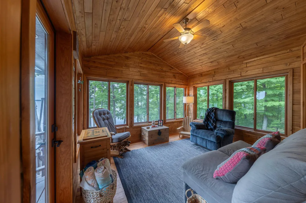 22550 OLD TRAPPER RD Cohasset, MN 55721
