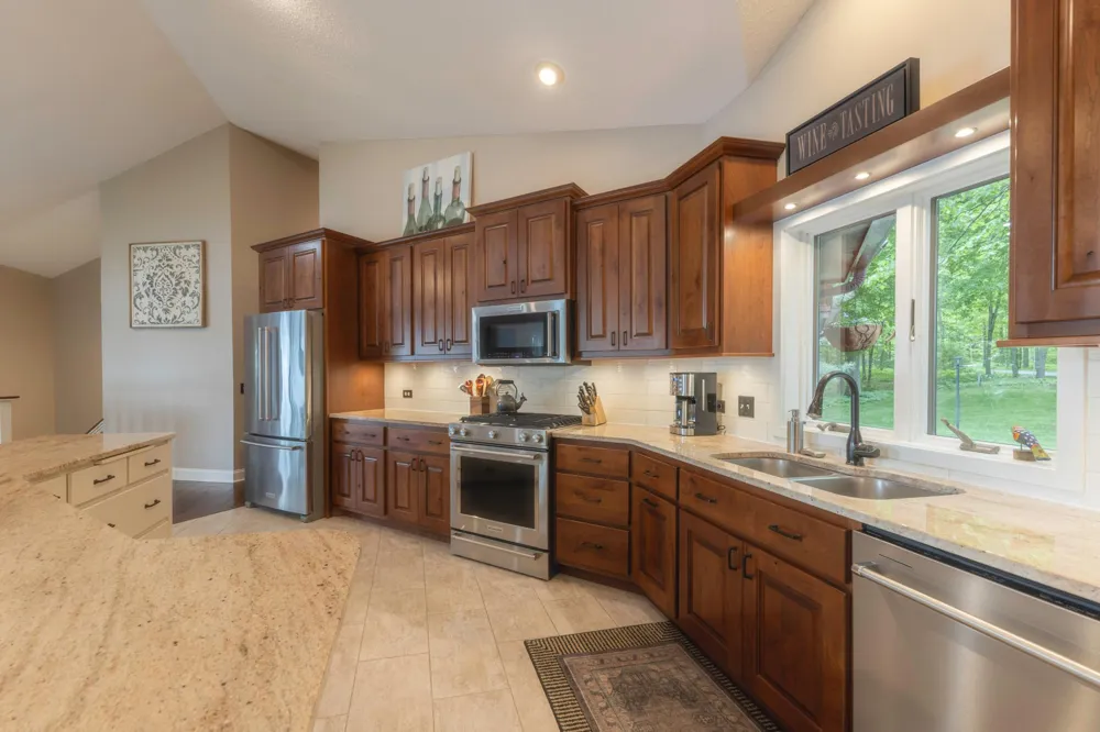22550 OLD TRAPPER RD Cohasset, MN 55721
