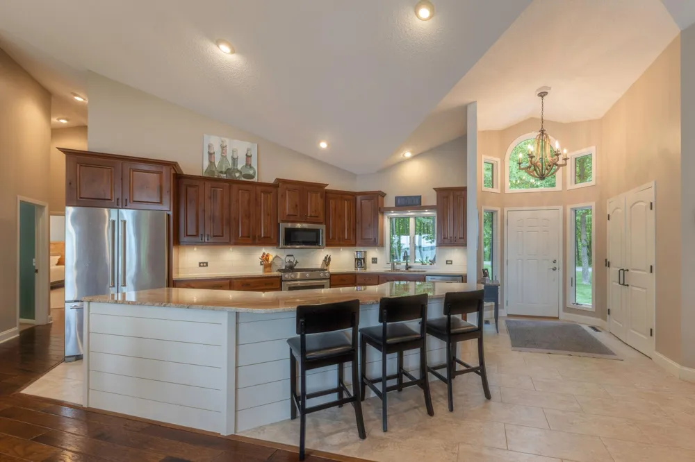 22550 OLD TRAPPER RD Cohasset, MN 55721