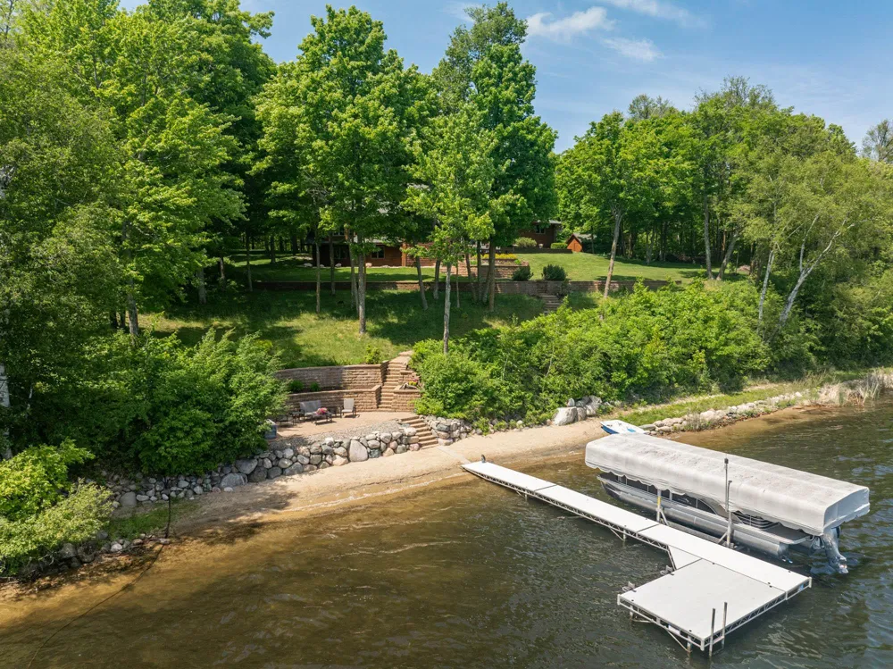 22550 OLD TRAPPER RD Cohasset, MN 55721