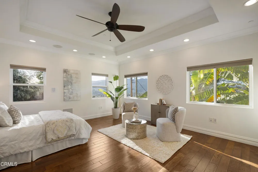 4337 Vista Place La Canada Flintridge, CA 91011