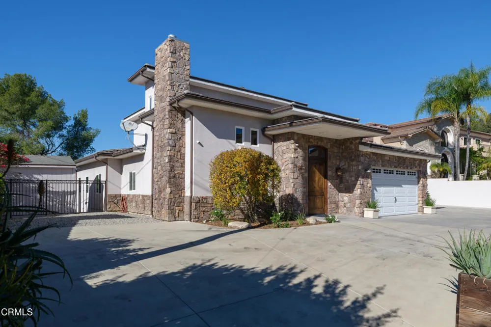 4337 Vista Place La Canada Flintridge, CA 91011