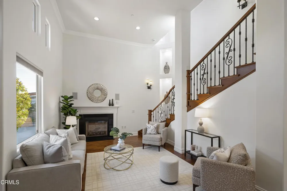 4337 Vista Place La Canada Flintridge, CA 91011