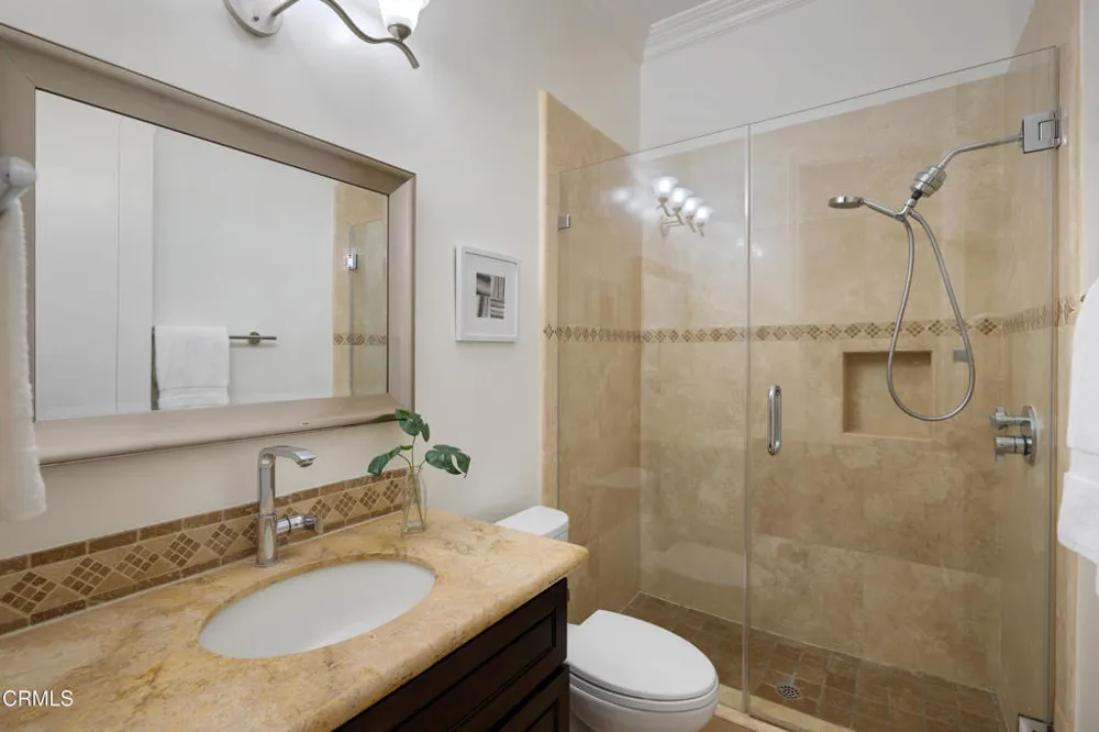 4337 Vista Place La Canada Flintridge, CA 91011