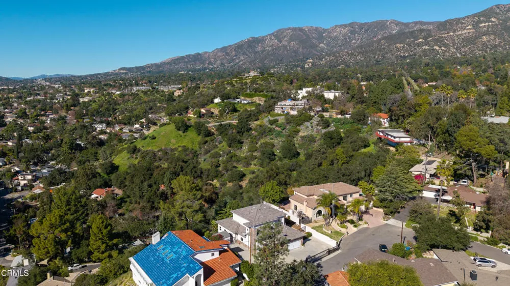 4337 Vista Place La Canada Flintridge, CA 91011