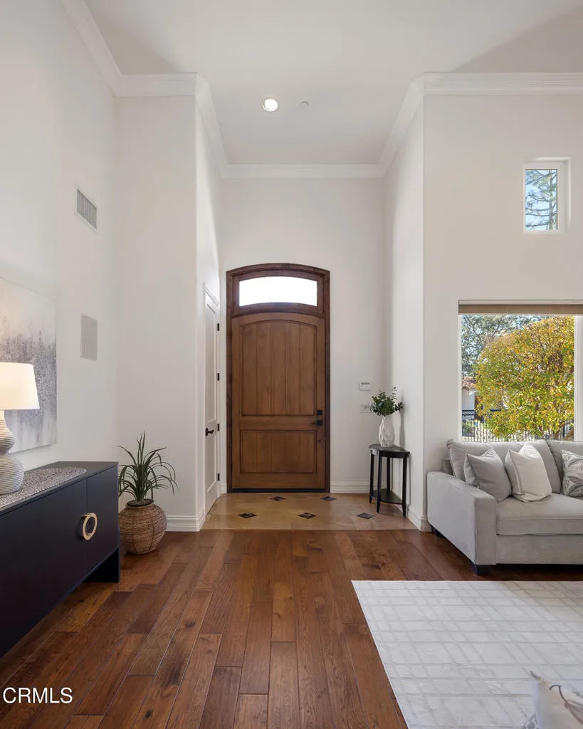4337 Vista Place La Canada Flintridge, CA 91011