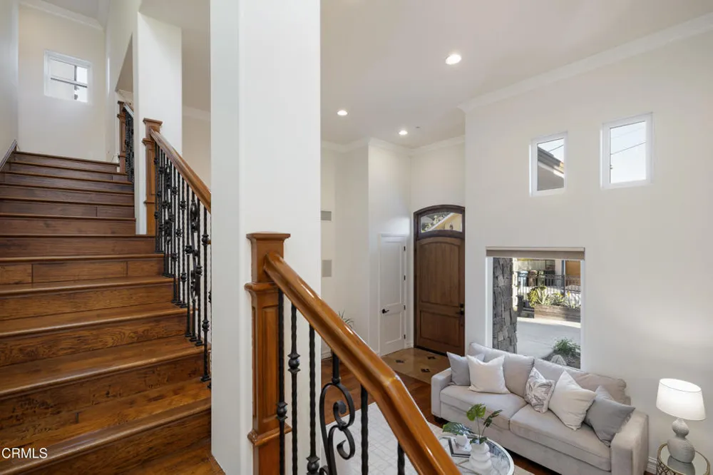4337 Vista Place La Canada Flintridge, CA 91011