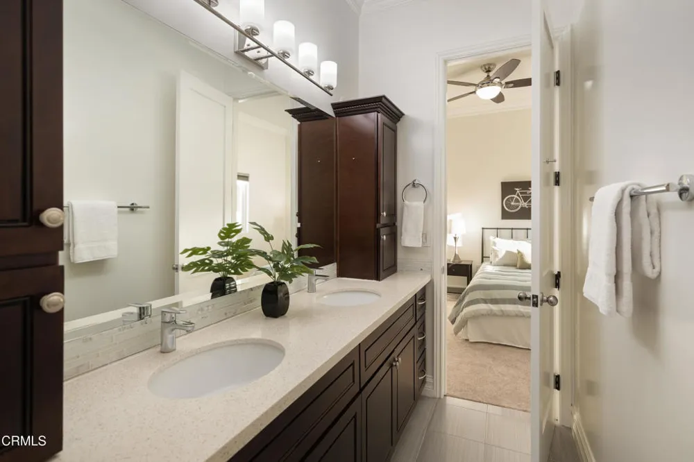 4337 Vista Place La Canada Flintridge, CA 91011