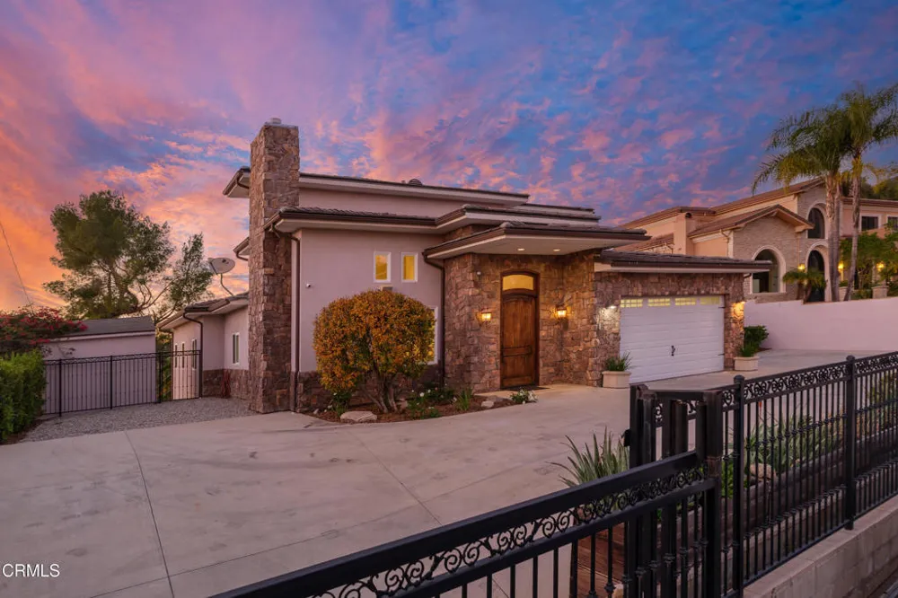 4337 Vista Place La Canada Flintridge, CA 91011