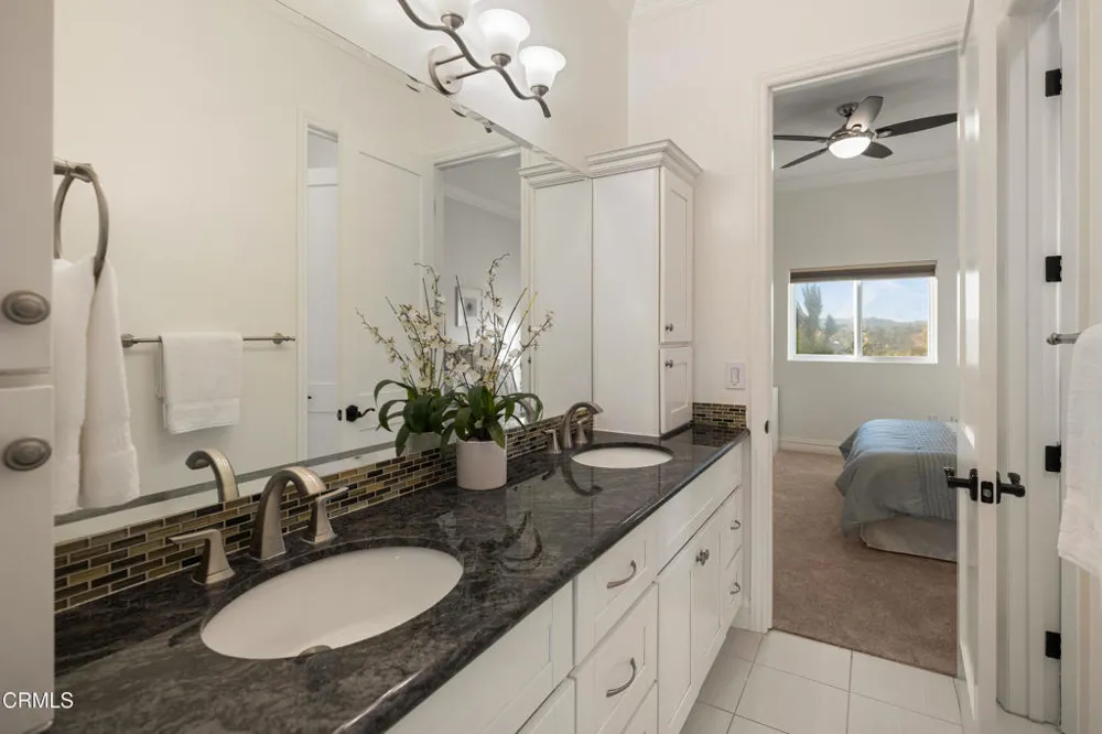 4337 Vista Place La Canada Flintridge, CA 91011