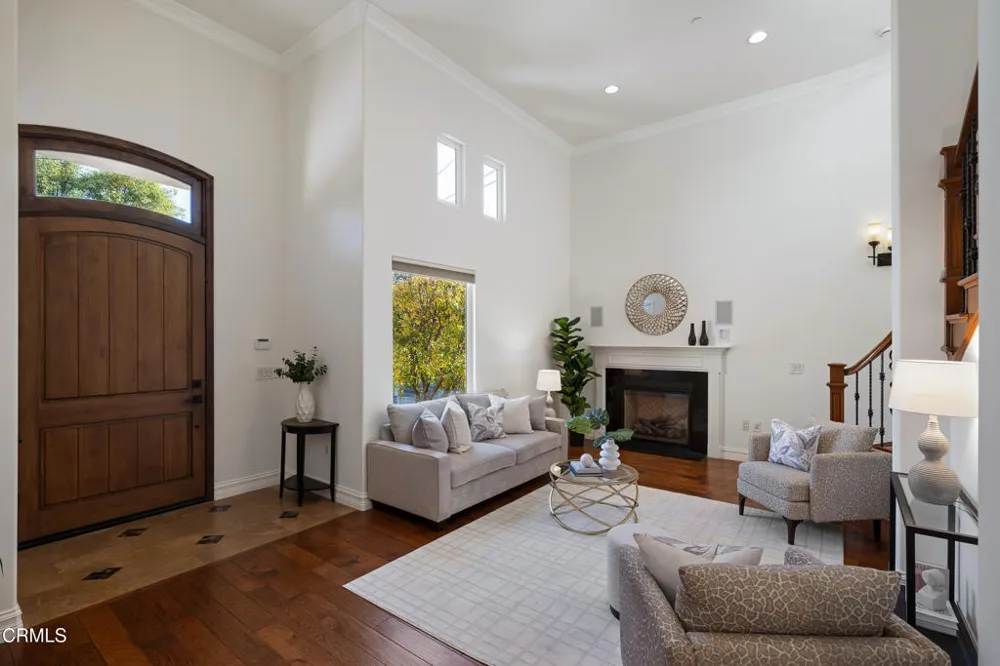 4337 Vista Place La Canada Flintridge, CA 91011
