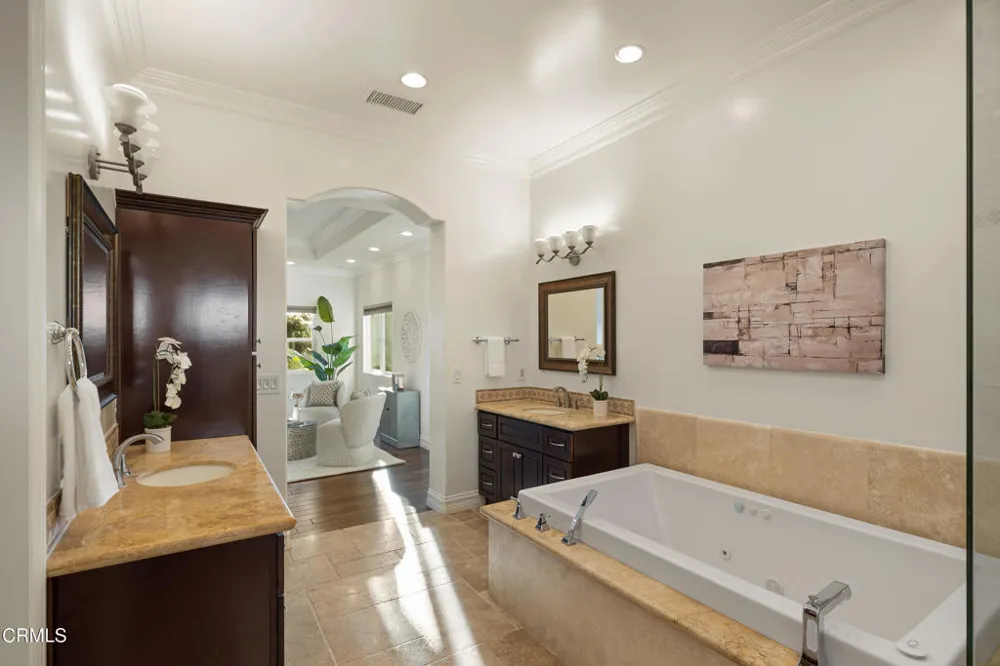 4337 Vista Place La Canada Flintridge, CA 91011
