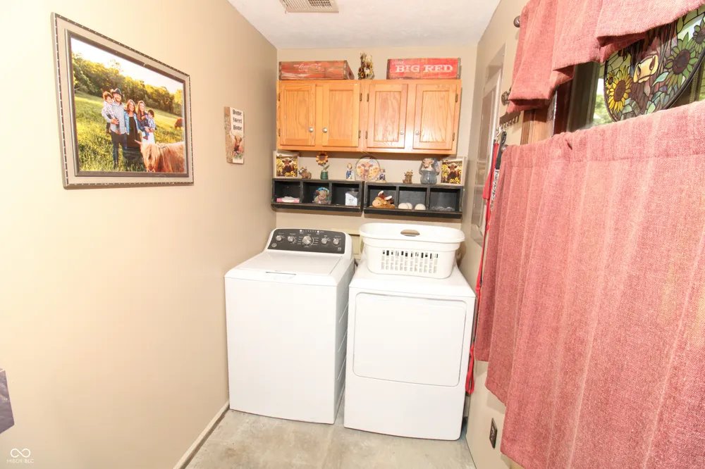 2295 S Poplar Street Vallonia, IN 47281