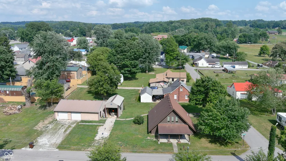2295 S Poplar Street Vallonia, IN 47281