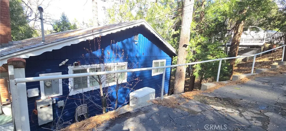 24032 Alpine Drive Crestline, CA 92325