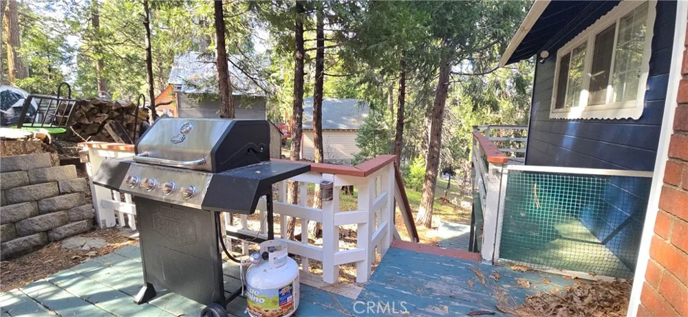 24032 Alpine Drive Crestline, CA 92325