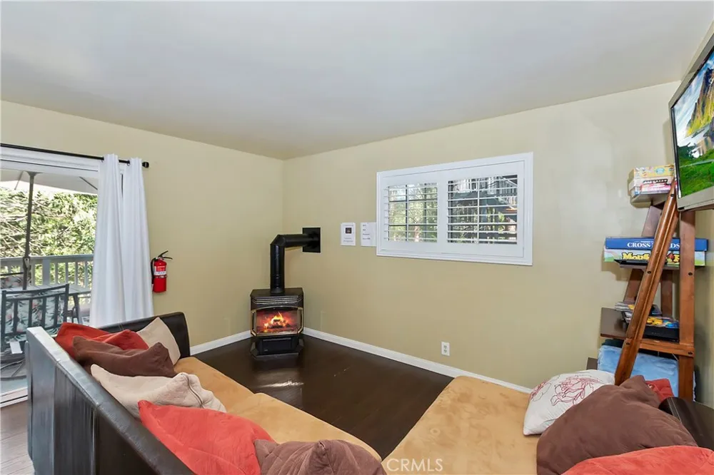 24032 Alpine Drive Crestline, CA 92325