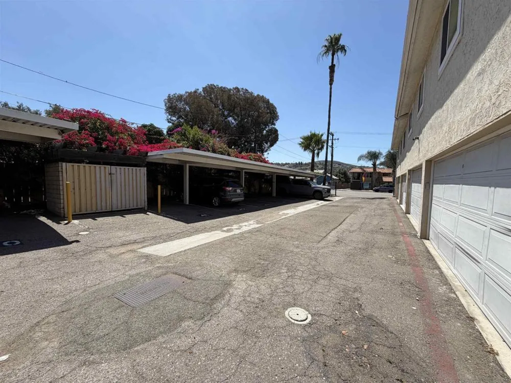 9220 Kenwood #F Spring Valley, CA 91977